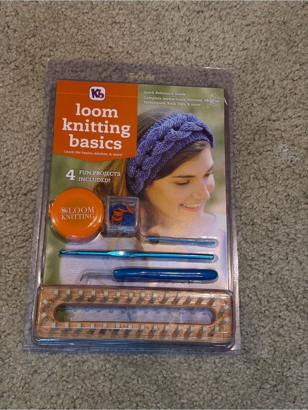 Loom Knitting Basics Kit - Picture 2 of 4